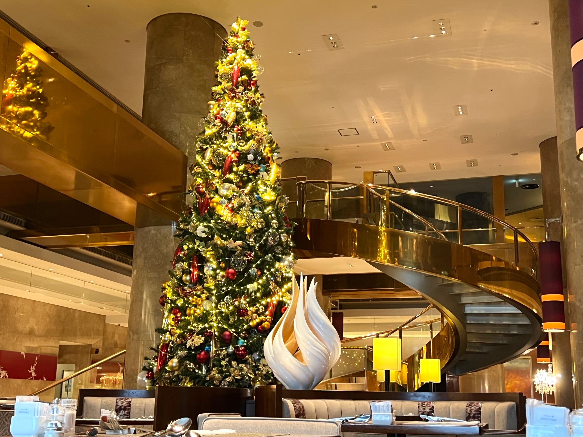 港区 六本木 花屋 ゴトウフローリスト クリスマスツリー