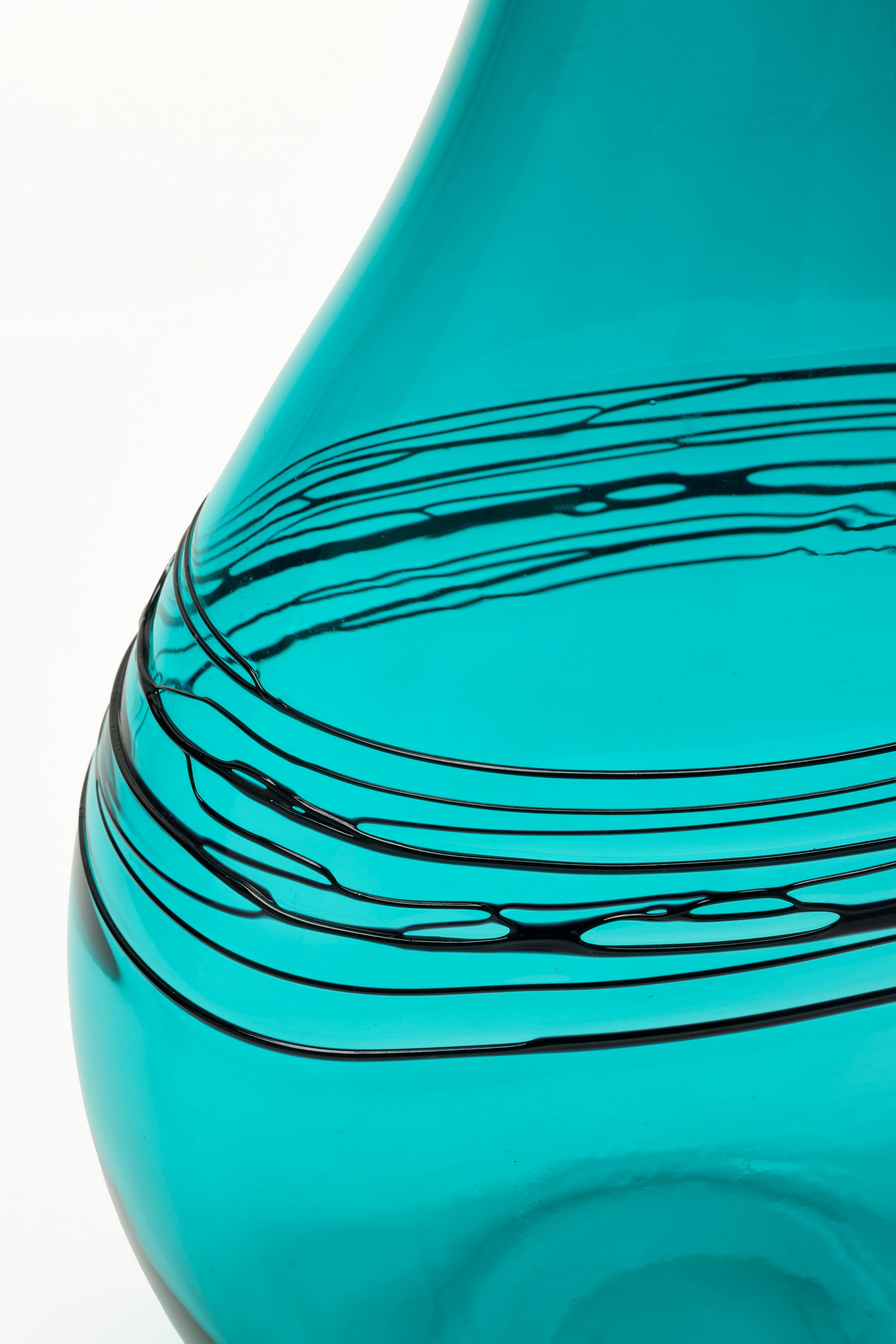 Lagoon Mist Vase 《ラグーンミスト・ベース》