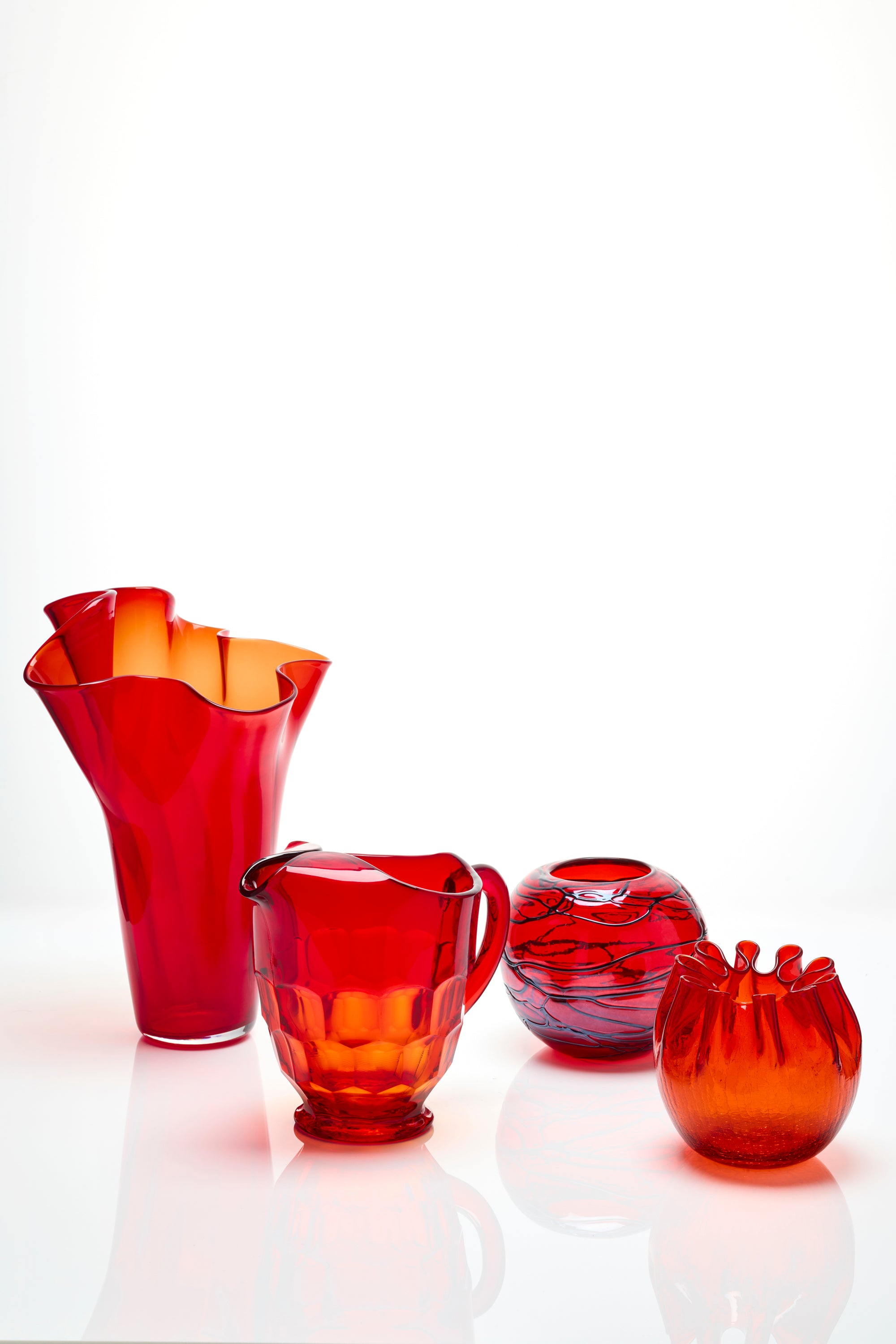 Scarlet Orb Vase 《スカーレットオーブ・ベース》