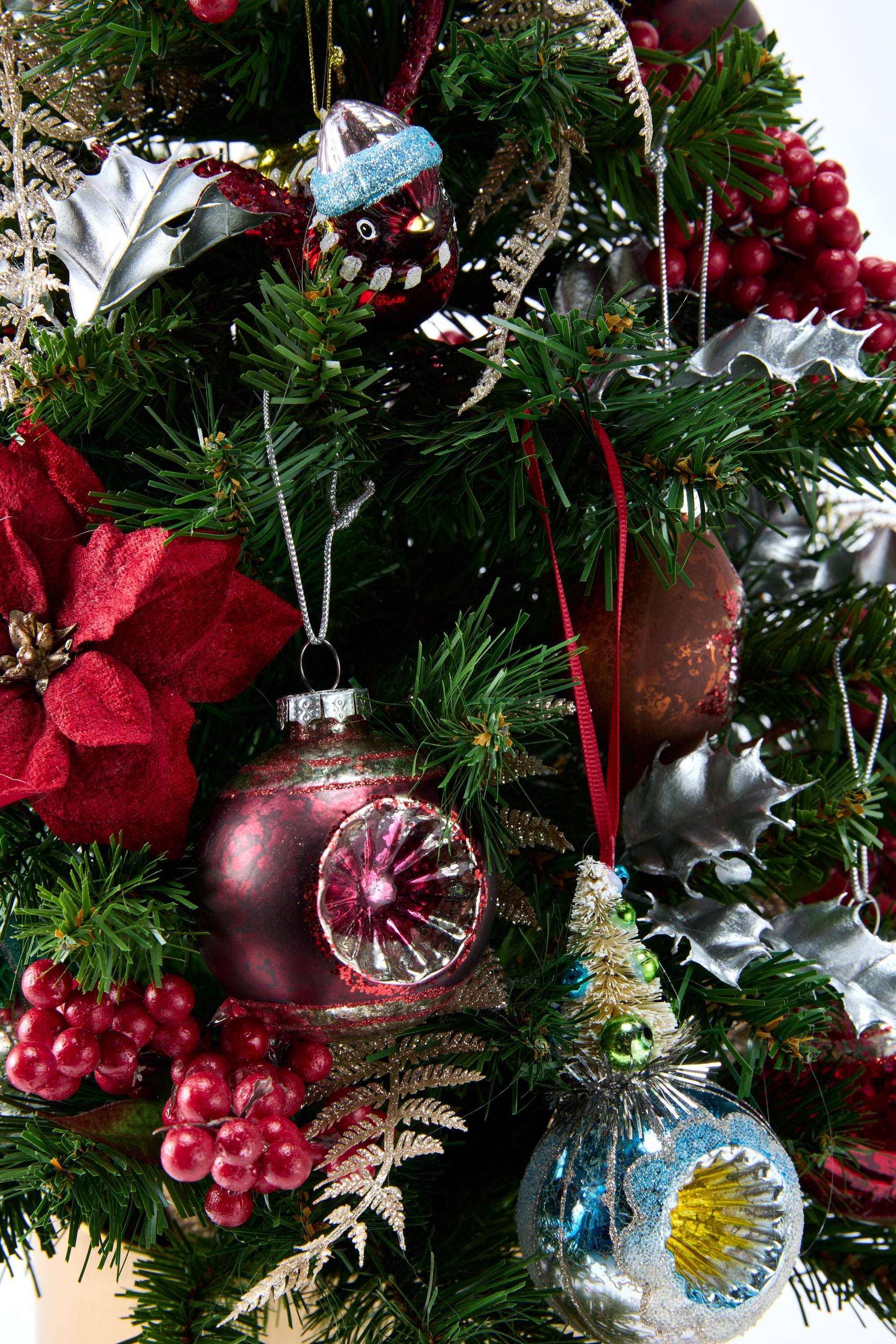 Classic Tree – Red《クラシックツリー・レッド》